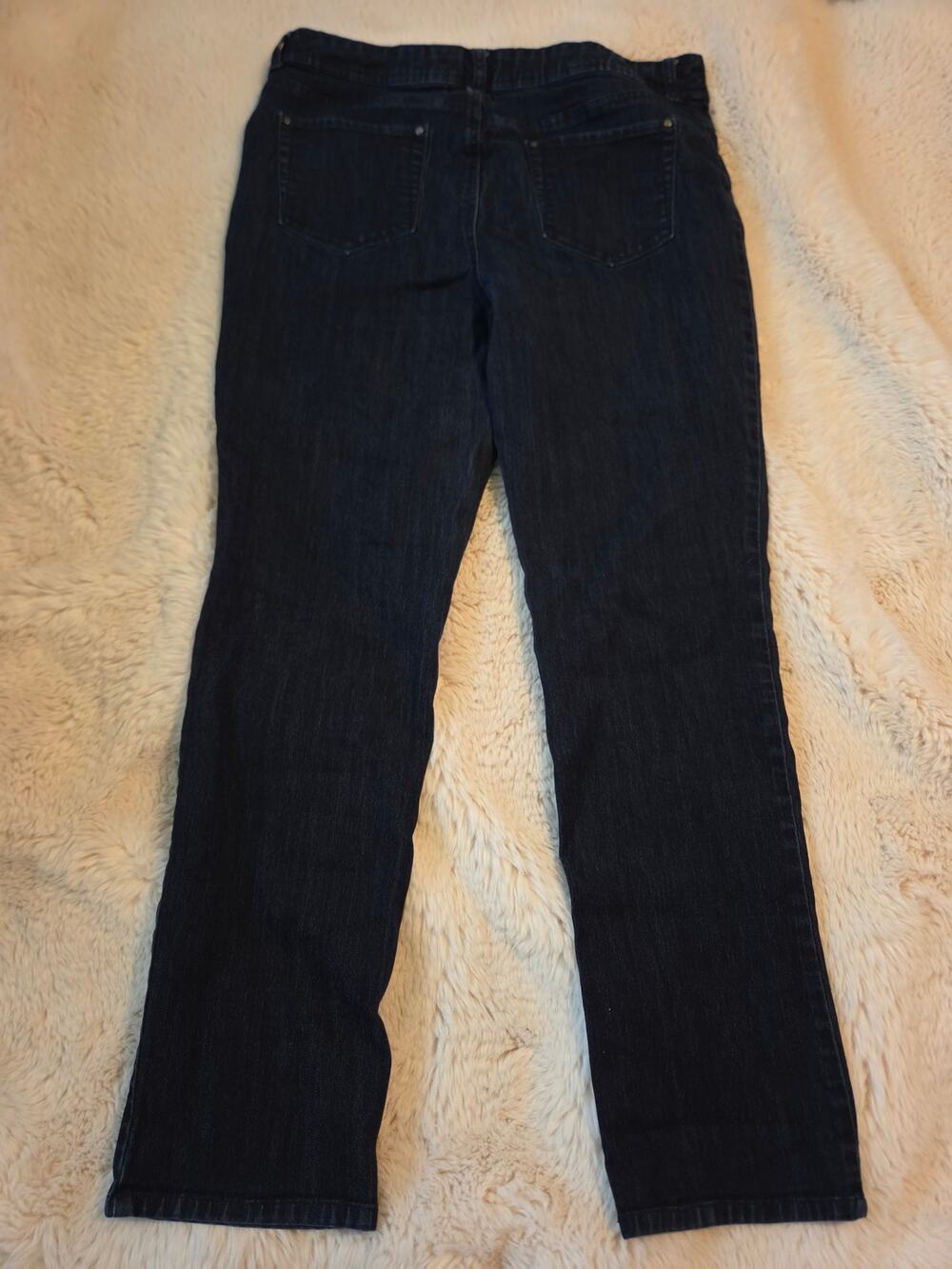 Fabulously Slimming By Chico's size 2 regular Dark Wash Straight Leg Blue Jeans